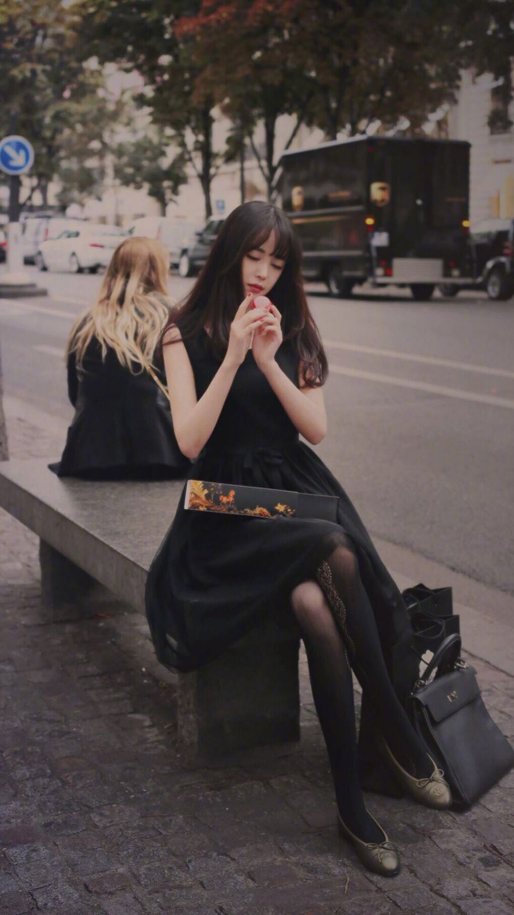 九游娱乐APP-“逆境中的奇迹”——赛段突发危机下的英雄救赎，逆境成就英雄